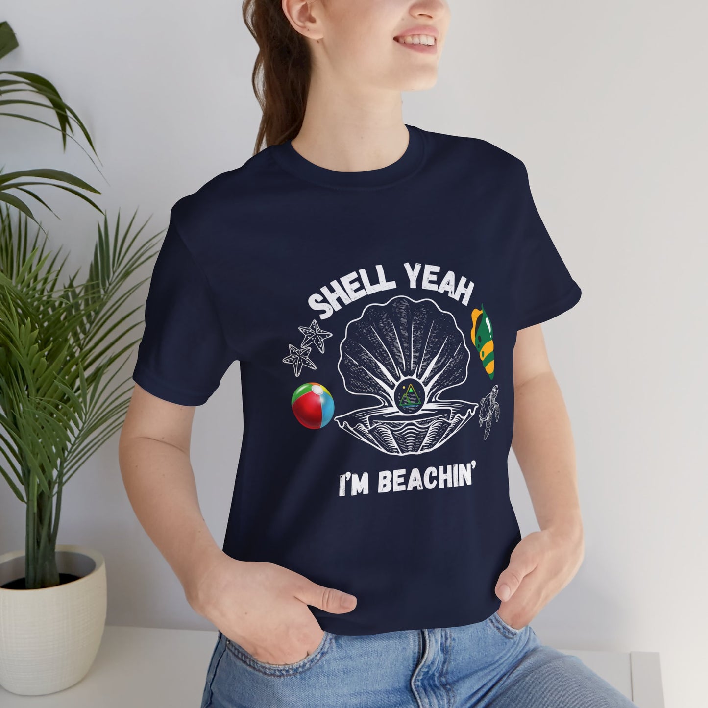 Shell Yeah I'm Beachin' | White Text | Navy